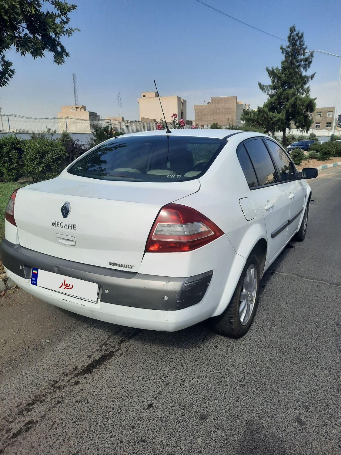 مگان ۲۰۰۰مدل ۹۰کارکرد۲۱۳قیمت۷۸۵|خودرو سواری و وانت|تهران, طرشت|دیوار