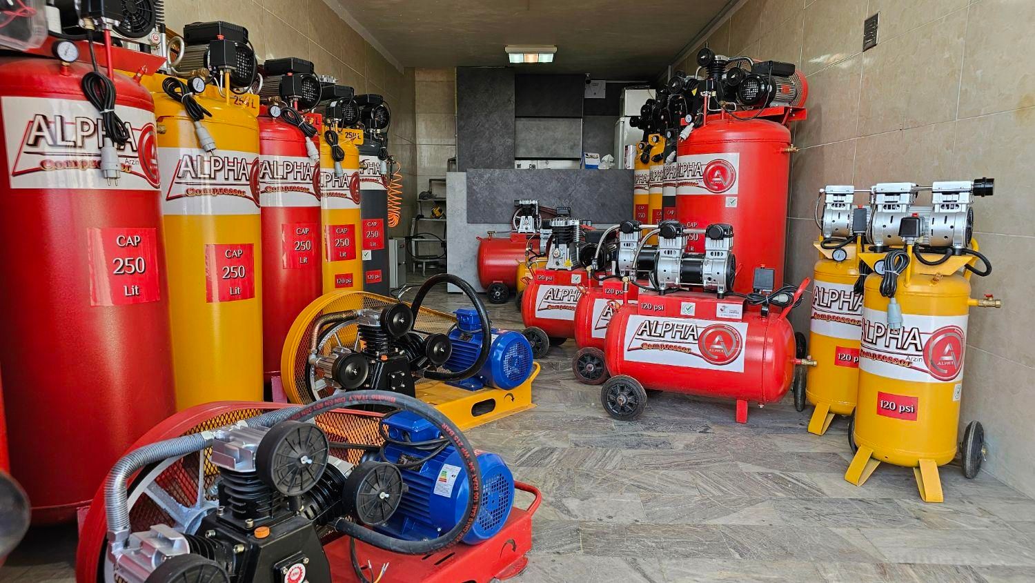 پمپ باد بی صدا چهار سیلندر compressor alpha|ماشینآلات صنعتی|تهران, دولتخواه جنوبی|دیوار