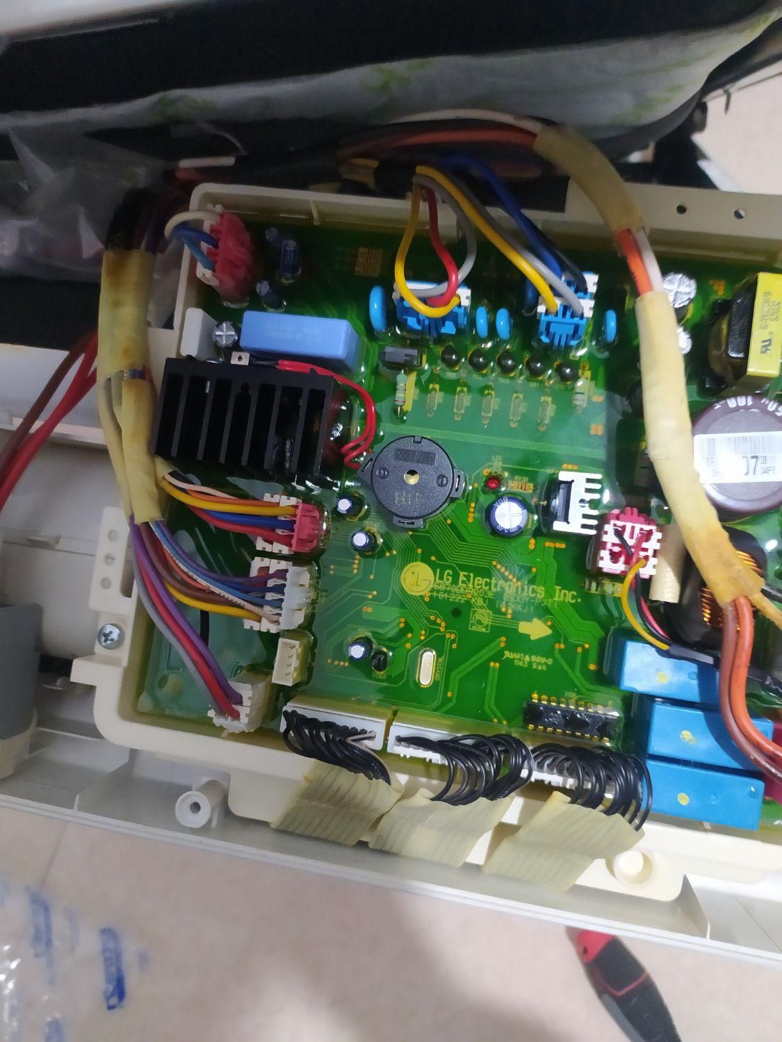 تعمیرات یخچال ،لباسشویی ظرفشویی آیفون ،سرویس کولر|خدمات پیشه و مهارت|تربتحیدریه, |دیوار