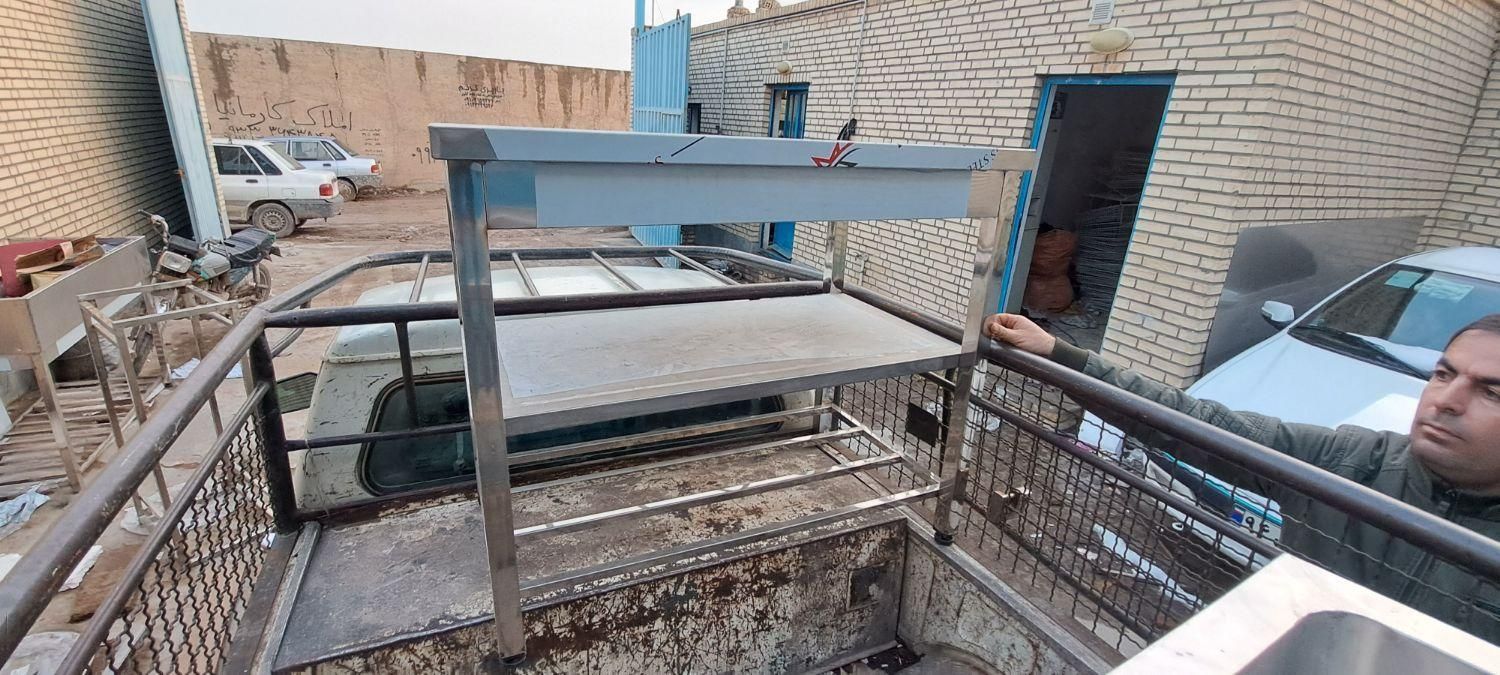 چارچوب پخی میز کار و سینک وساندویچی اسنکی۹۰۸|کافی‌شاپ و رستوران|کیش, |دیوار