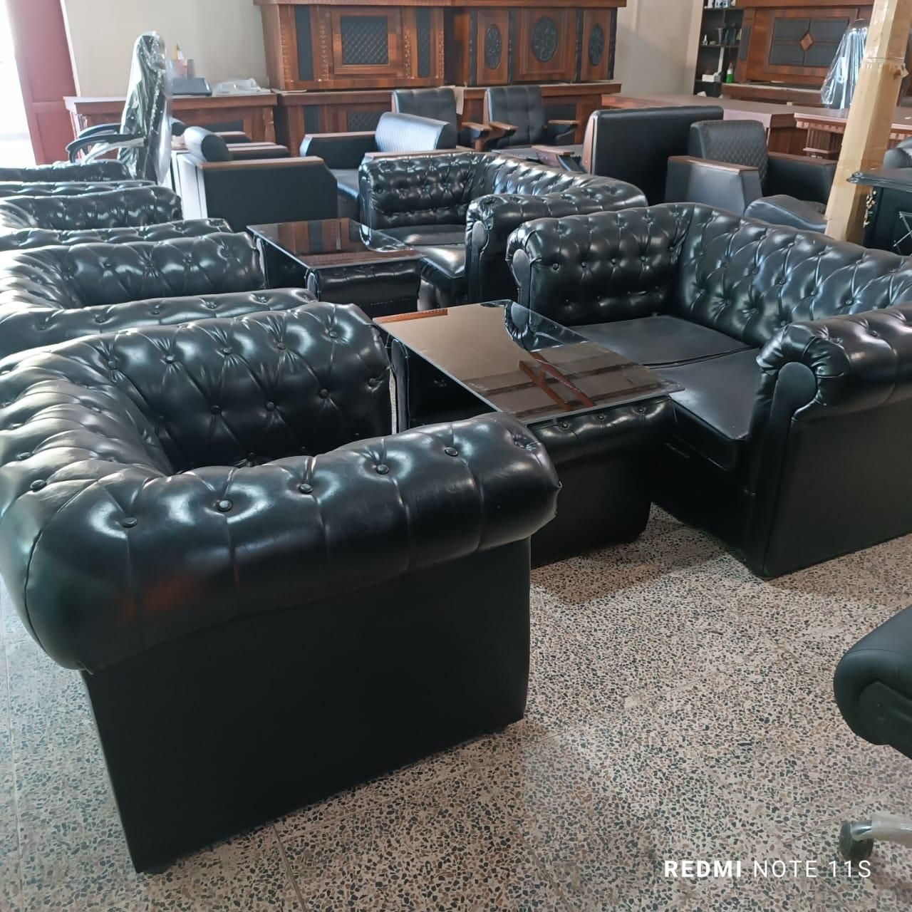 میز اداری مدیریتی مدل نگار و مبل چستر اداری|دفتر کار|رشت, فلسطین|دیوار