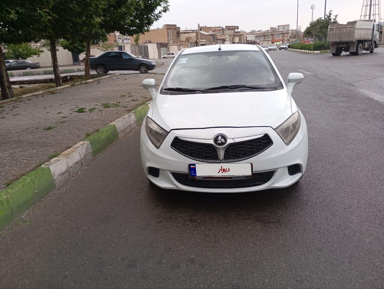 برلیانس H230 دنده‌ای، مدل ۱۳۹۶|خودرو سواری و وانت|ارومیه, |دیوار