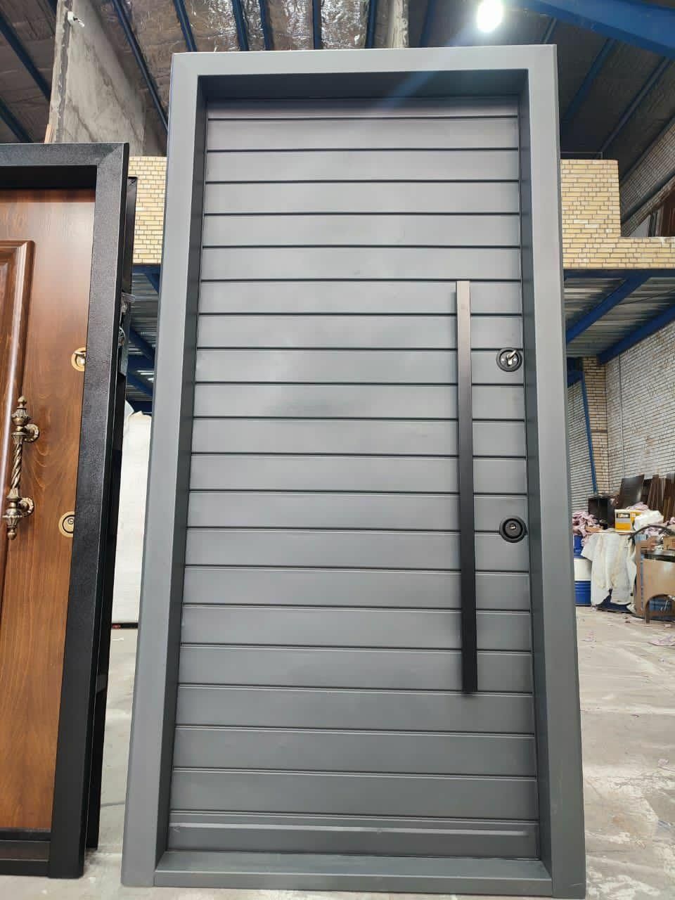 درب ضد سرقت(ضدسرقت امنیتی)رویه فلز/مدرن|مصالح و تجهیزات ساختمان|برخوار, |دیوار