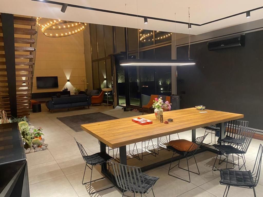 عمارت بزرگ با استخر آبگرم الو ویلا|اجارهٔ کوتاهمدت ویلا و باغ|لواسان, |دیوار