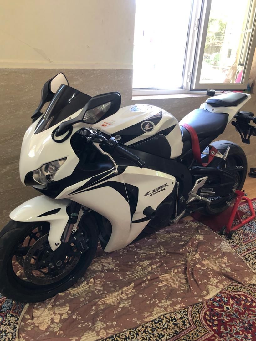 Cbr1000هندا سی بی ار هزار|موتورسیکلت|تهران, ابوذر|دیوار