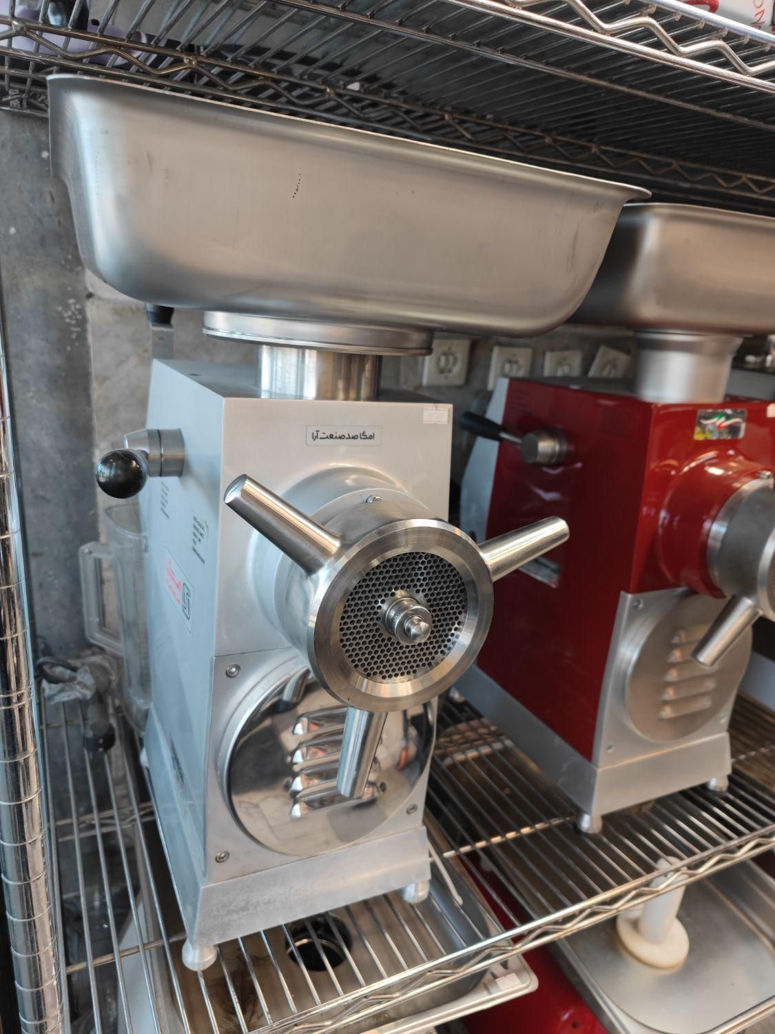 چرخ گوشت te32 امگا صد رومیزی قصابی صنعتی|فروشگاه و مغازه|اندیشه, شهرک کوثر|دیوار