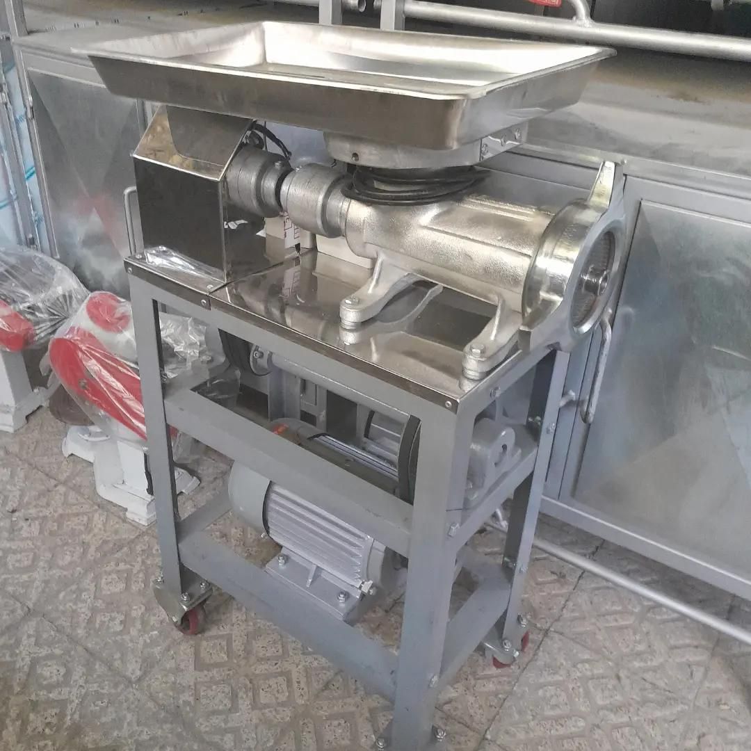 چرخ گوشت صنعتی مبلی و رومیزی تک فاز چرخگوشت|کافی‌شاپ و رستوران|خمینی‌شهر, |دیوار