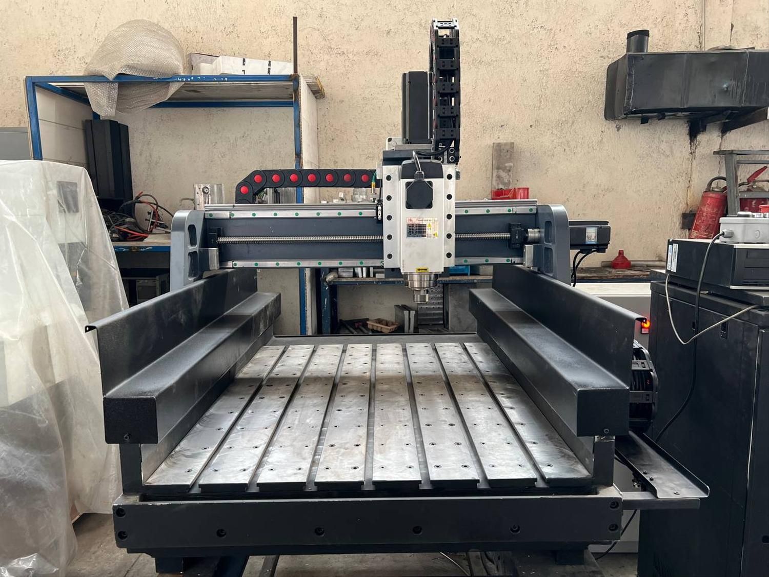 دستگاه فرز/سی ان سی/CNC/صنعتی|ماشینآلات صنعتی|تهران, چیتگر جنوبی|دیوار