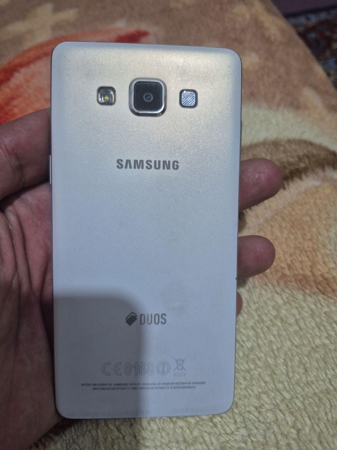 galaxy a5 2015|موبایل|کرج, مصباح|دیوار