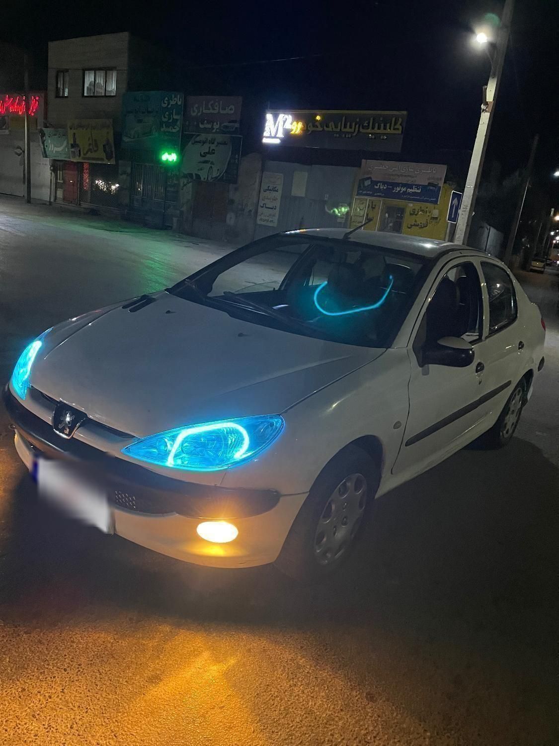206v8|خودرو سواری و وانت|بجنورد, |دیوار