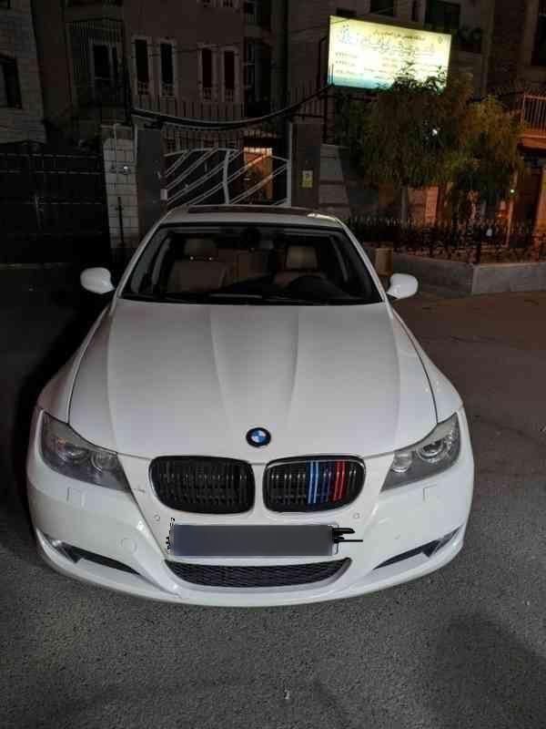 ماشین BMW-330 i سفید|خودرو سواری و وانت|تهران, سعادت‌آباد|دیوار