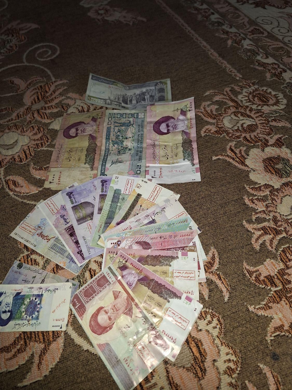 سکه قدیمی  اسکناس جهت فروش|کلکسیون سکه، تمبر، اسکناس|اصفهان, بهارستان|دیوار