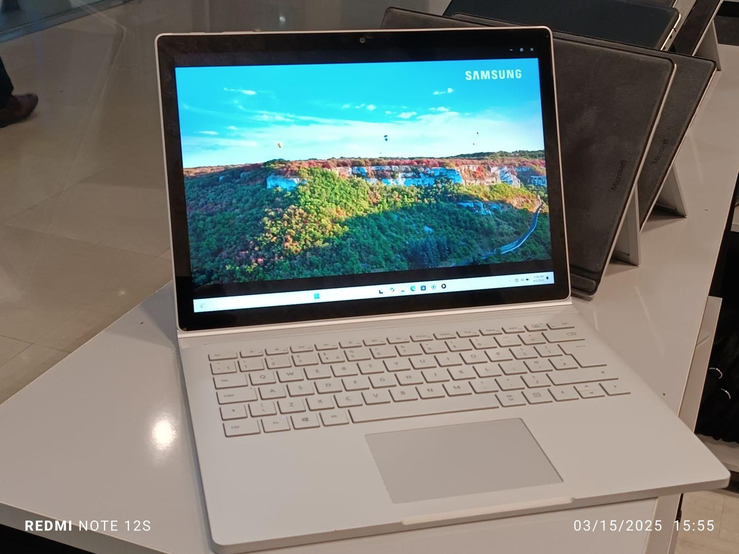 لپ تاپ surface book 2 با گرافیک GTX 1050|رایانه همراه|مشهد, امامیه|دیوار