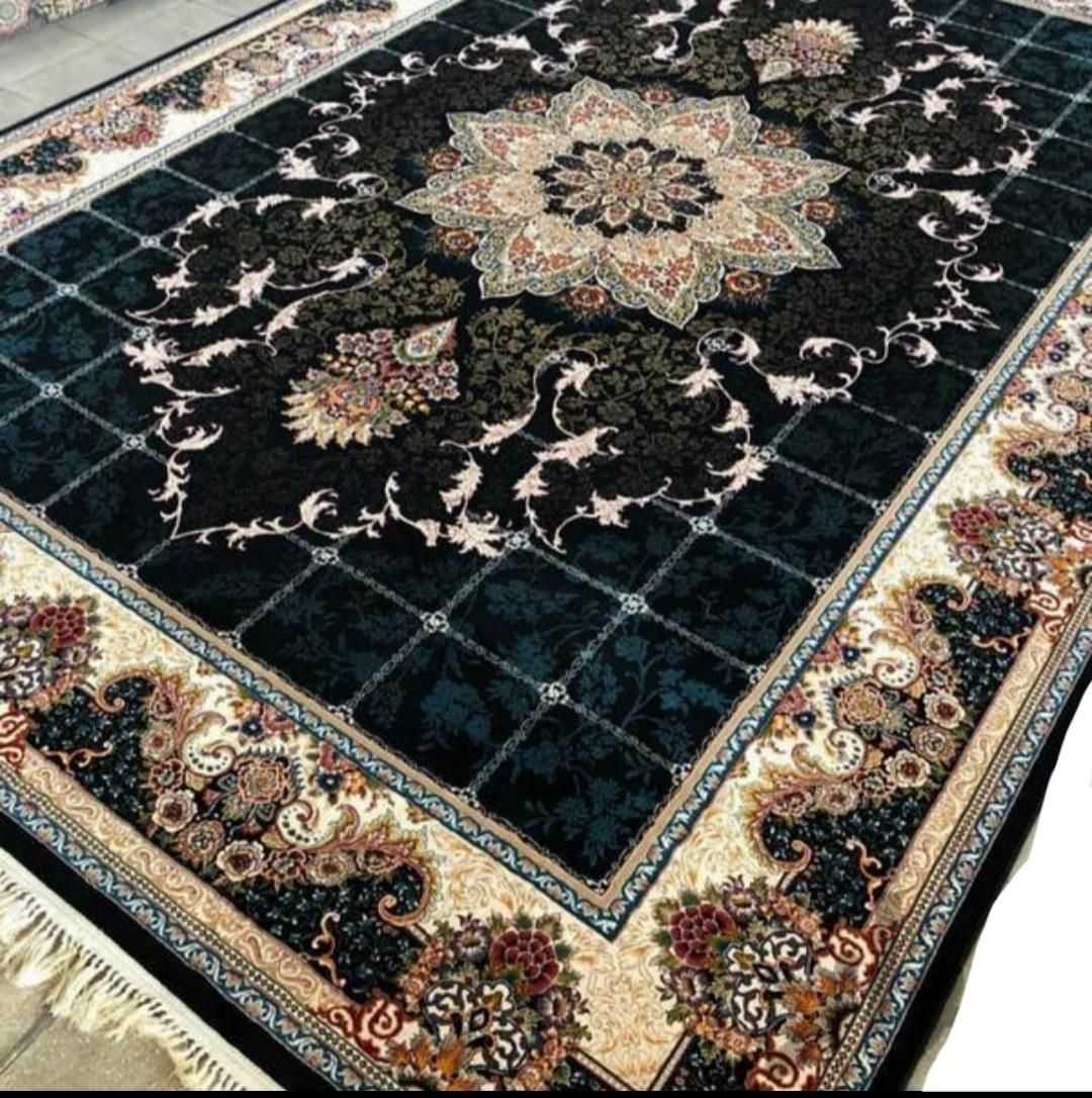 فرش۷۰۰شانه سامین|فرش|تبریز, |دیوار