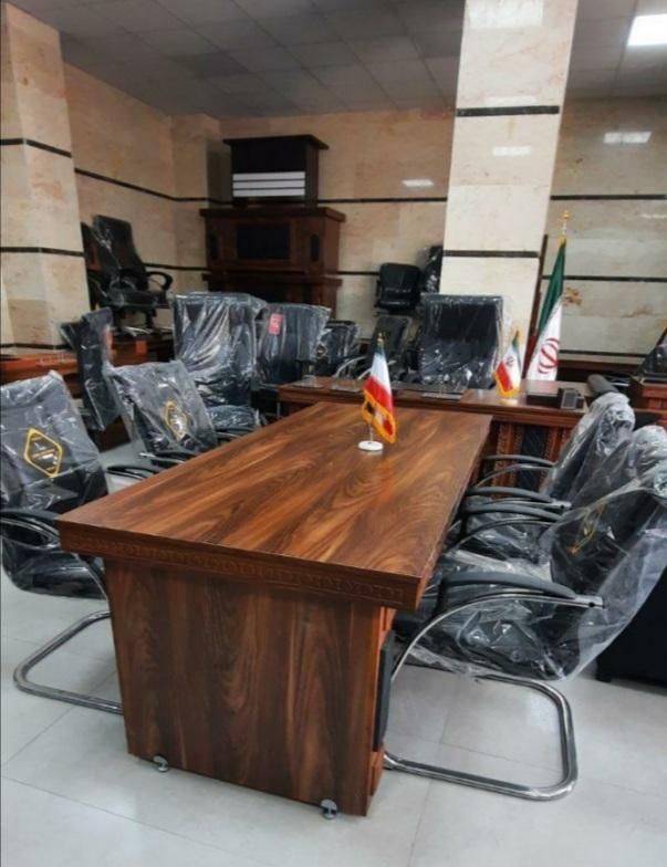 ست میز صندلی مدیریت با کنفرانس|دفتر کار|رشت, کوی جام جم|دیوار