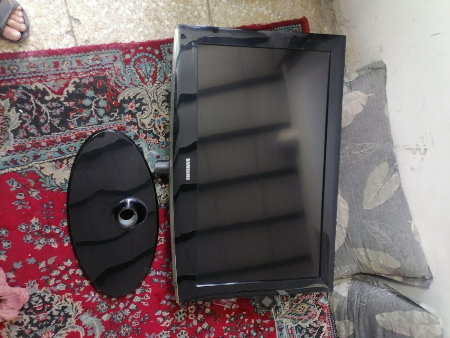 تلوزیون LCD|تلویزیون و پروژکتور|شهریار, |دیوار