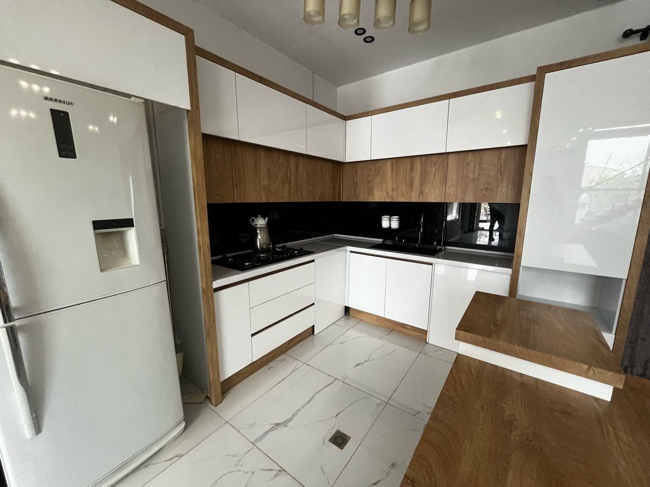 سوییت مبله دو خواب در بست دریاچه چیتگر المپیک|اجارهٔ کوتاه‌مدت آپارتمان و سوئیت|تهران, چیتگر جنوبی|دیوار