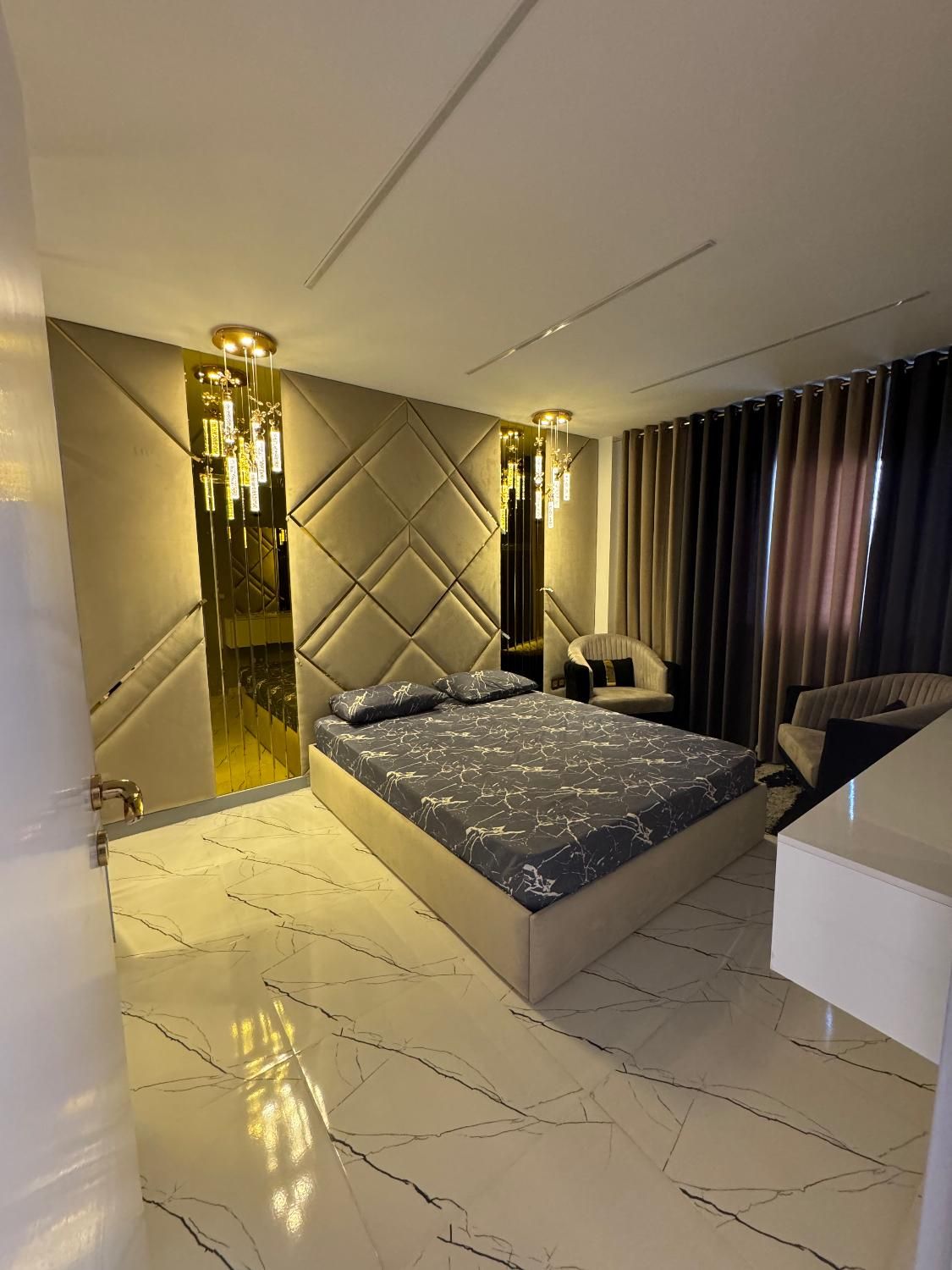 اجاره سوئیت ۵ ستاره|اجارهٔ کوتاهمدت آپارتمان و سوئیت|پرند, |دیوار