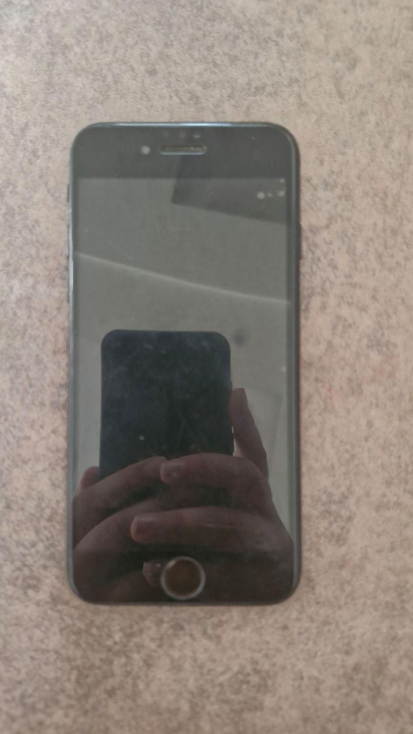 اپل iPhone 7 با حافظهٔ ۱۲۸ گیگابایت|موبایل|اصفهان, دستگرده|دیوار
