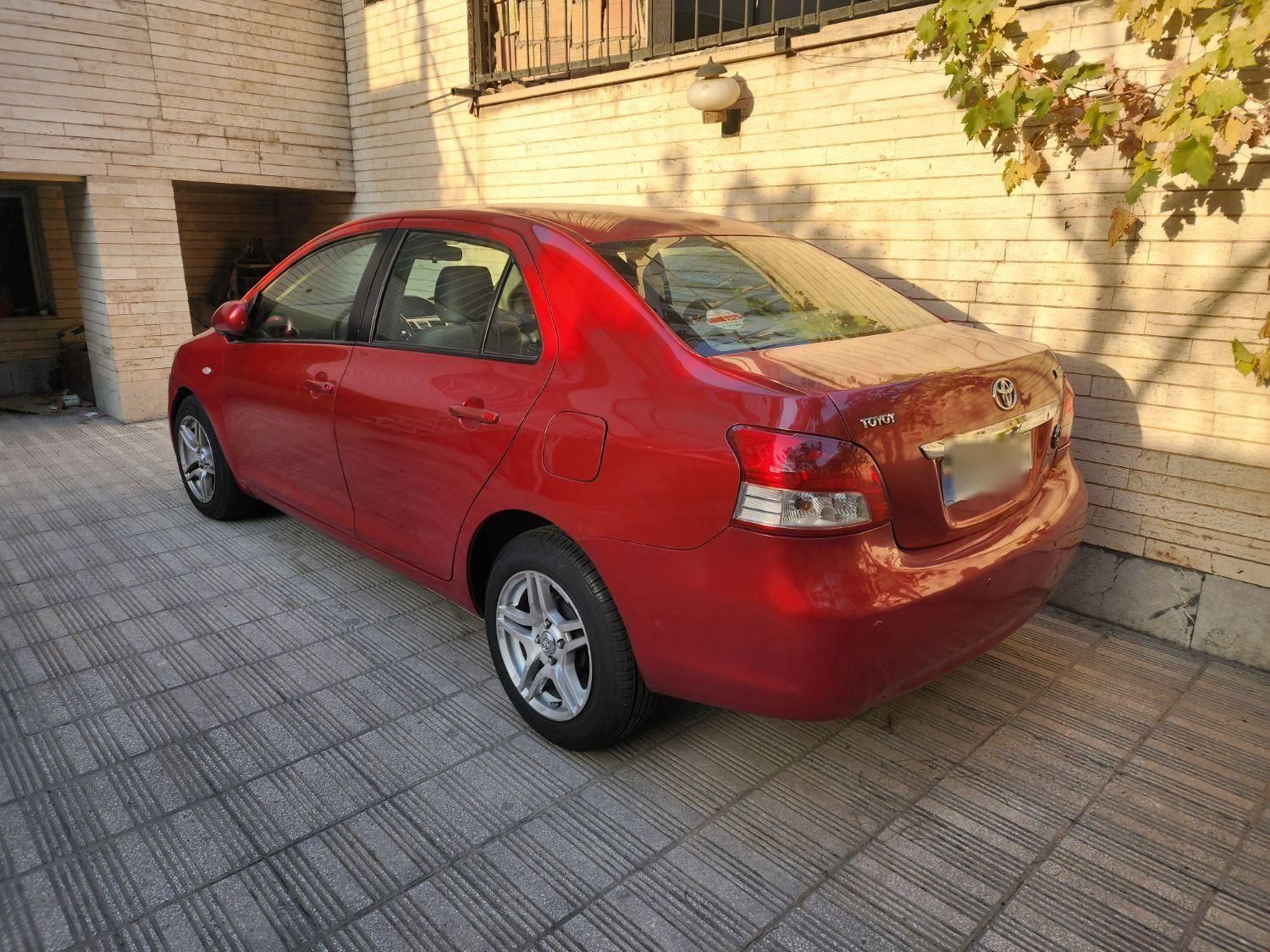 تویوتا یاریس صندوق دار 1300cc، مدل ۲۰۰۸|خودرو سواری و وانت|تهران, شمس‌آباد|دیوار