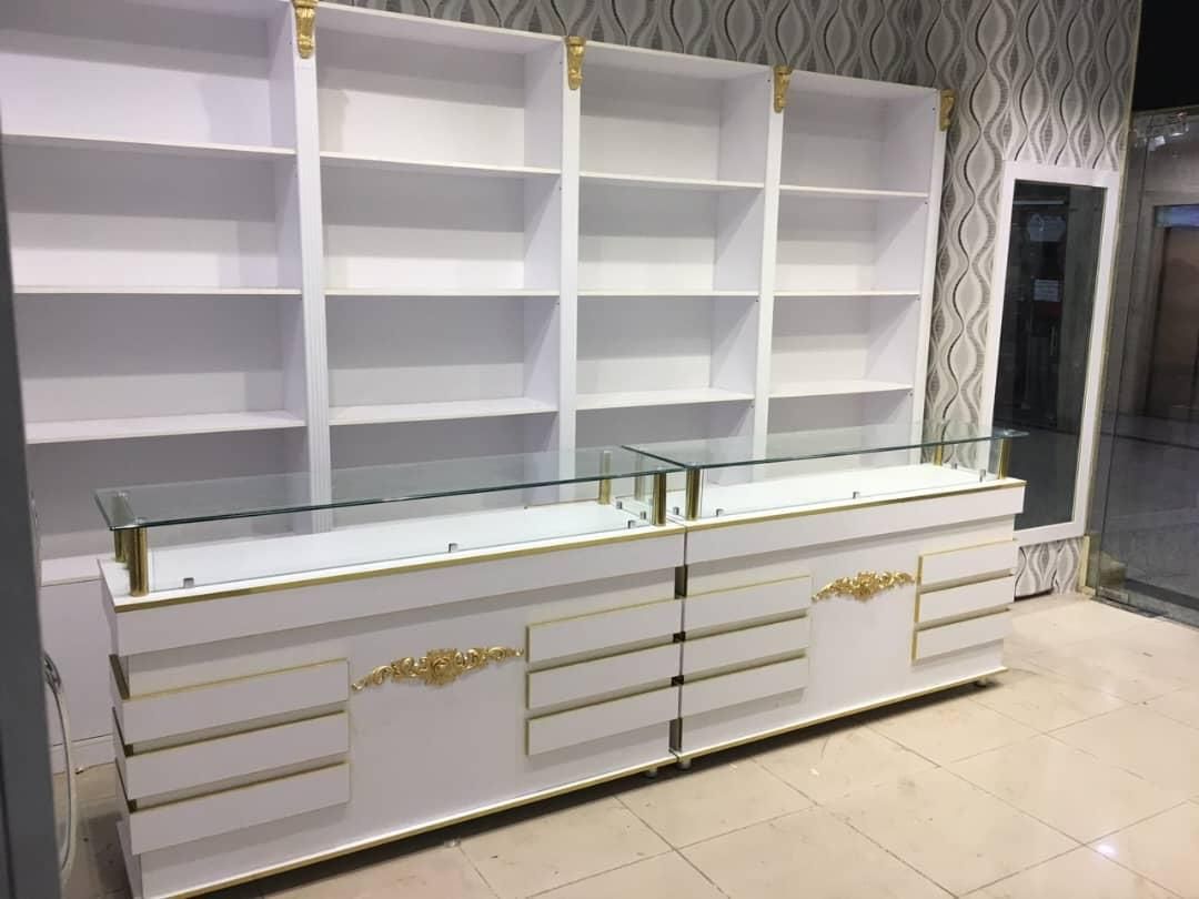 پیشخوان کشودارچوبی ویترین پشت شیشه قفسه دکور۰|فروشگاه و مغازه|تهران, جمهوری|دیوار