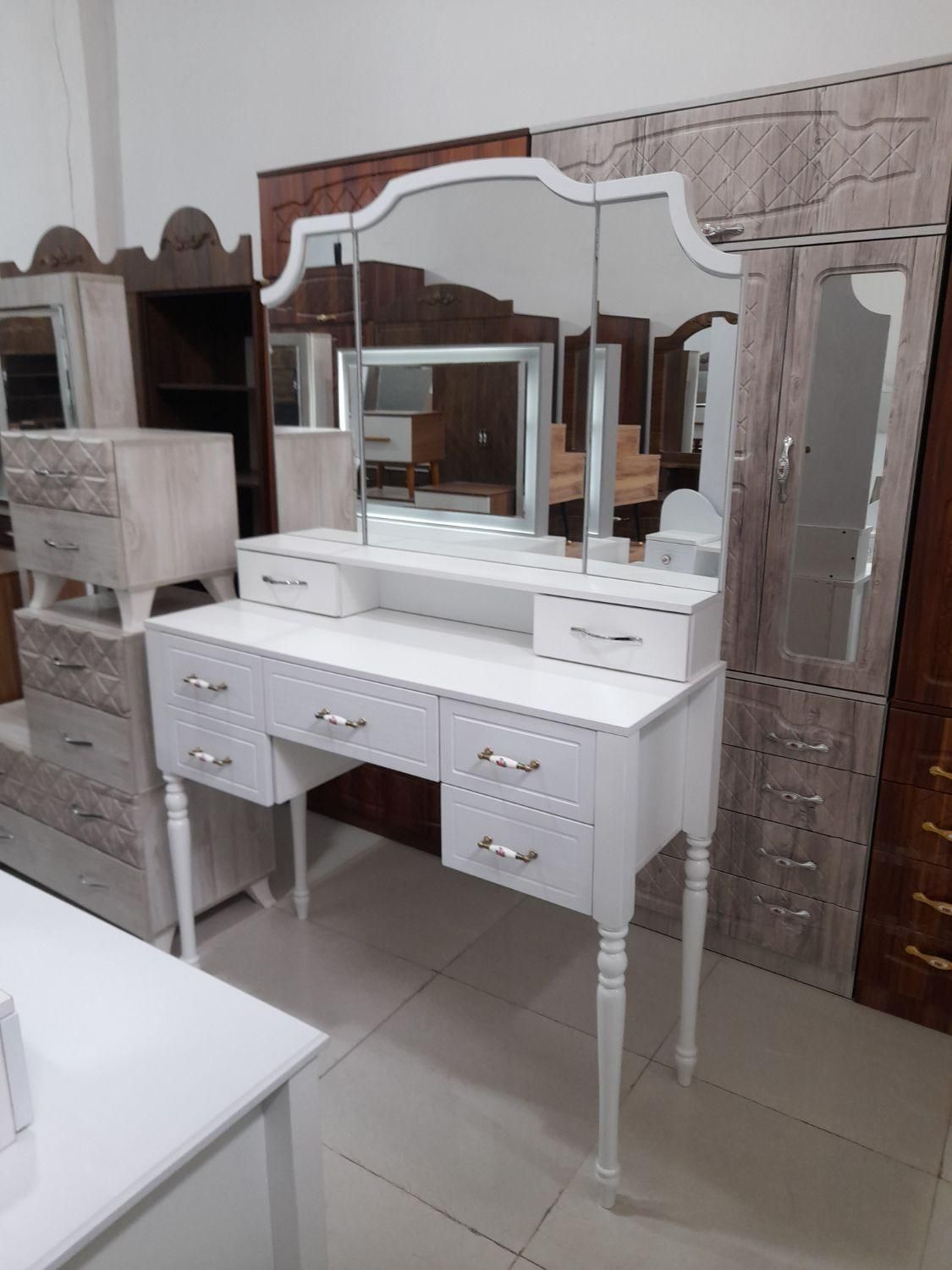 میز ارایشی در ۲۰ مدل مختلف|جاکفشی، کمد، دراور|الوند, |دیوار