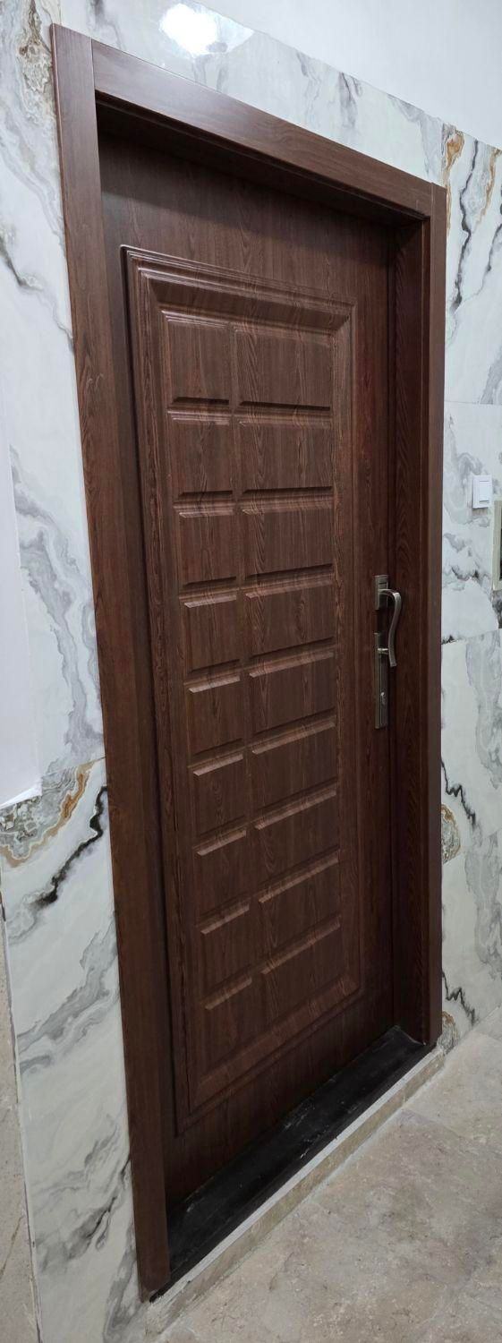 درب چوبی|مصالح و تجهیزات ساختمان|رباط‌کریم, آدران|دیوار