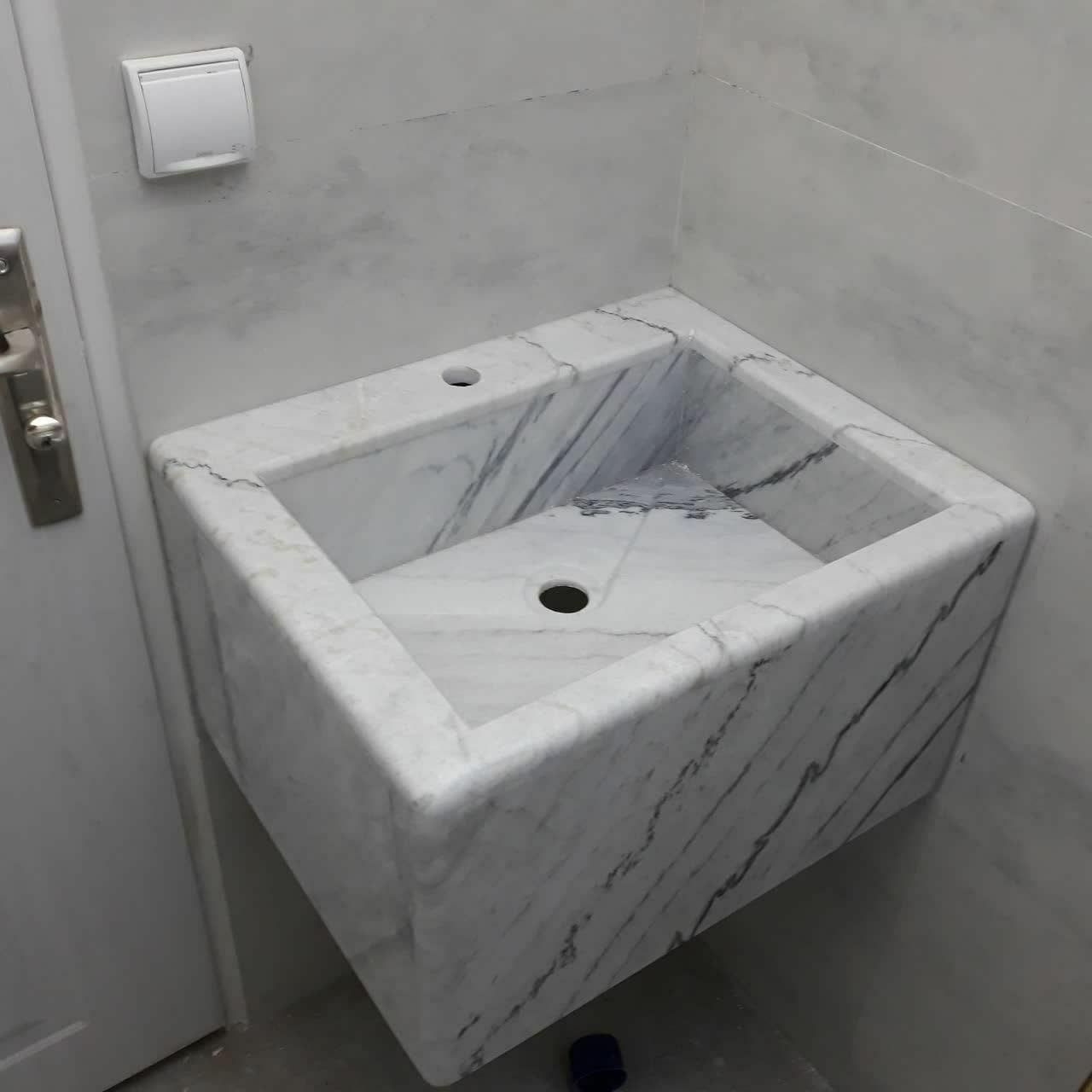 روشویی سنگی سفید و کرم|لوازم سرویس بهداشتی|اراک, |دیوار