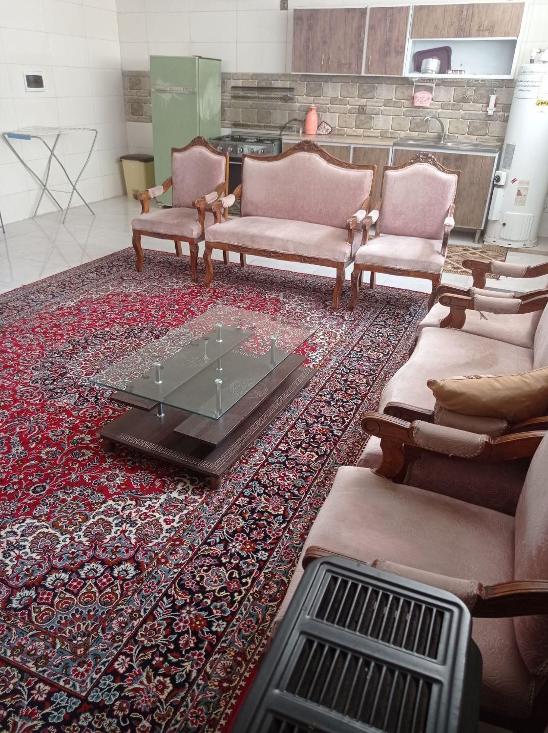 سوئیت آپارتمان مبله خیلی تمیز مرکز شهر نقش جهان|اجارهٔ کوتاه‌مدت آپارتمان و سوئیت|اصفهان, نقش جهان|دیوار