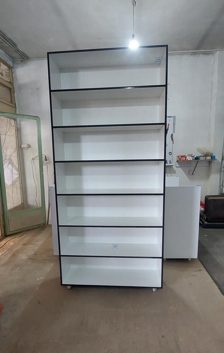 جالباسی کمد قفسه ویترین کتابخونه فروشگاه و مغازه|فروشگاه و مغازه|اصفهان, محله سفلی|دیوار
