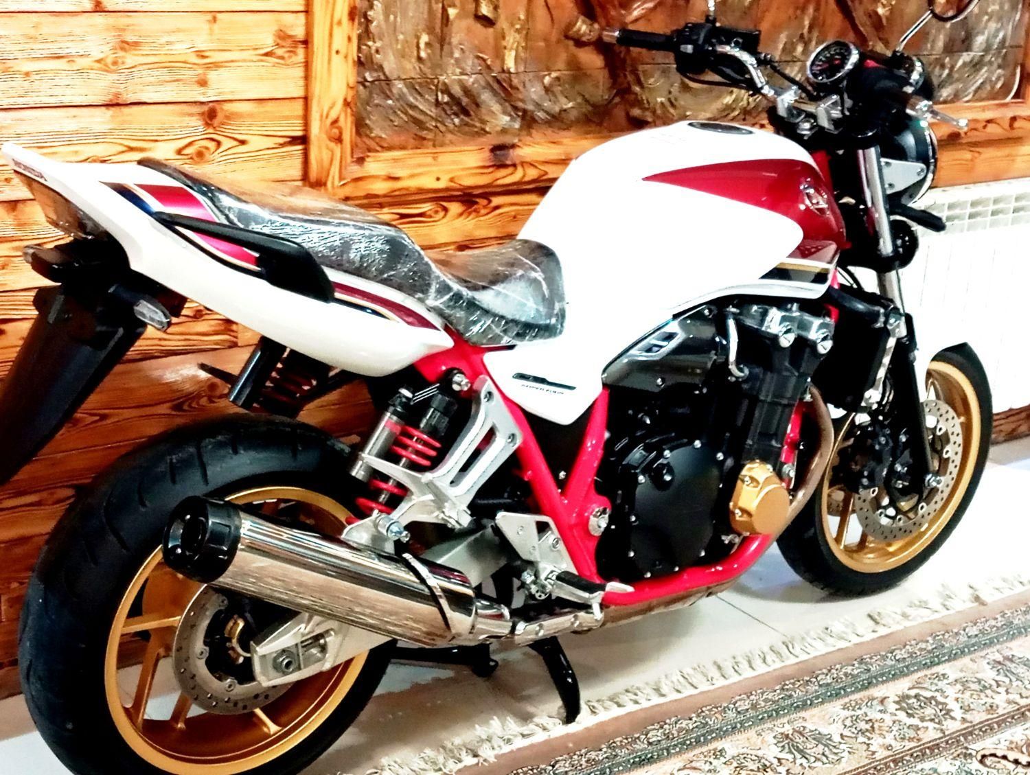 سی بی cb 1300 مدل ۲۰۲۱|موتورسیکلت|تهران, اختیاریه|دیوار