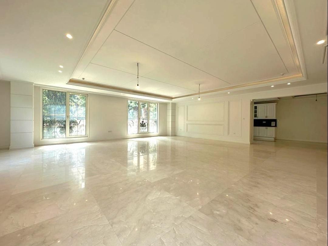 240 متر (3 خواب مستر) 3 پارکینگ