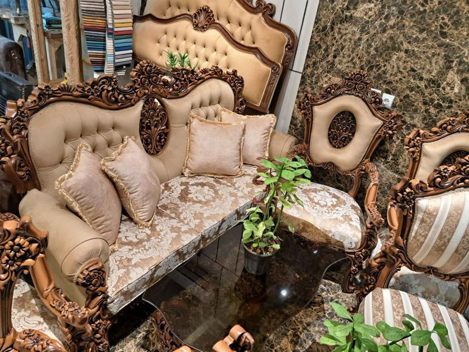 مبل سلطنتی مدل قابدار|مبلمان خانگی و میز عسلی|اصفهان, مهدی آباد|دیوار