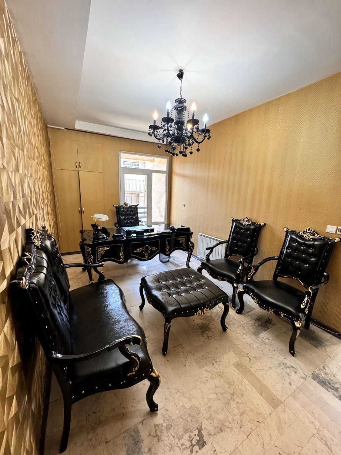 میز اداری چوبی صندلی کلاسیک دفترکار|دفتر کار|تهران, شهرک ولیعصر جنوبی|دیوار