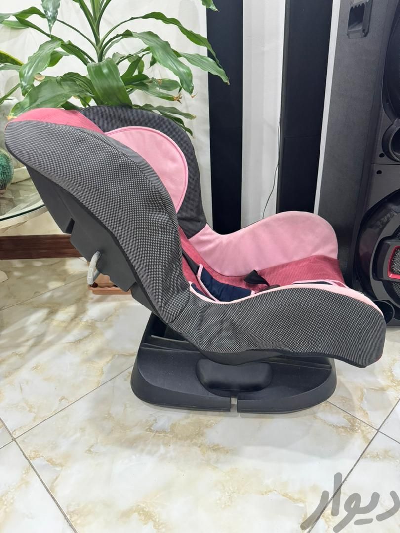 صندلی کودک ماشین سالم و نو|تخت و صندلی بچه|تهران, شاهد|دیوار