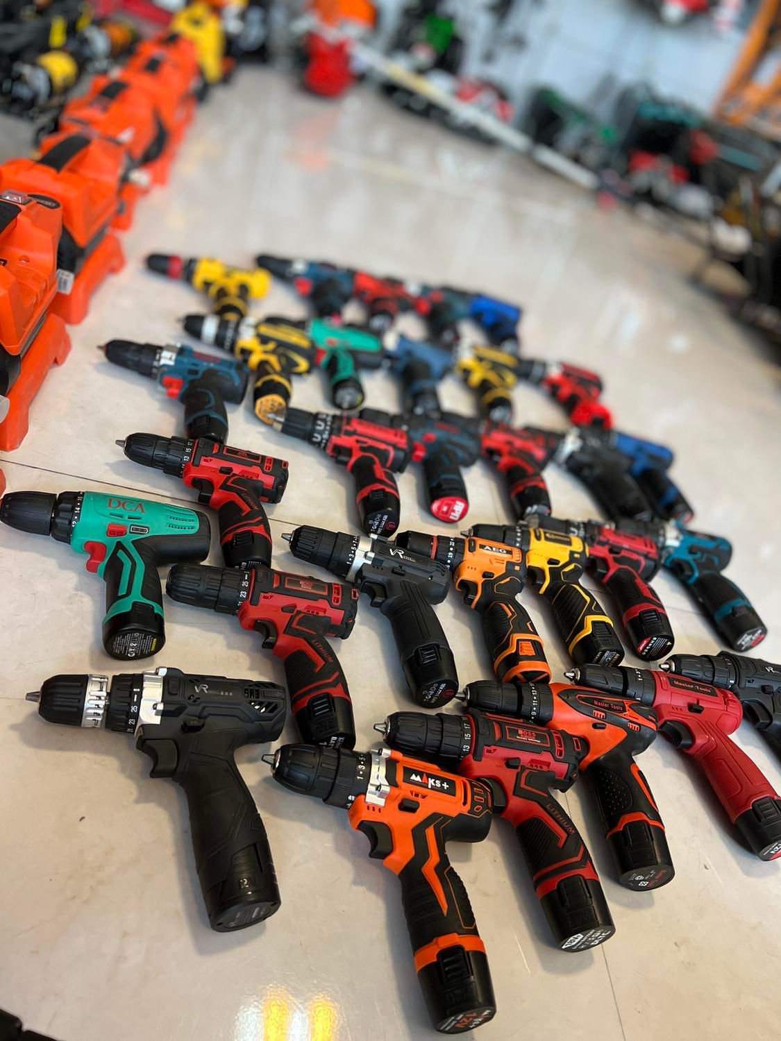 دریل شارژی دلرشارژی دلر چکشی اتومات|ماشینآلات صنعتی|مشهد, هنرور|دیوار