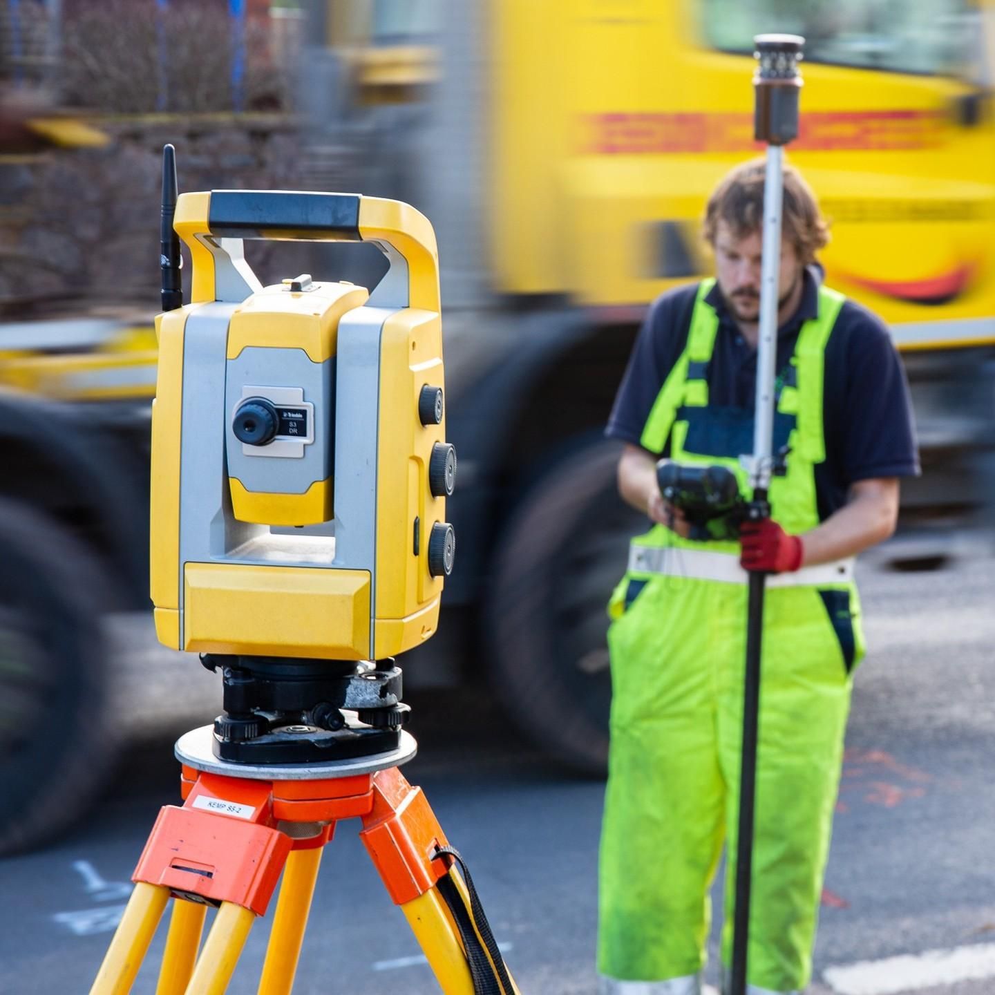 خدمات نقشه برداری GPS UTM مهندس نقشه بردار|خدمات پیشه و مهارت|مشهد, بلوار توس|دیوار