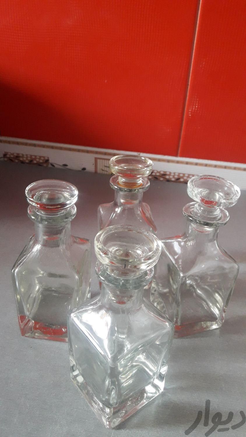 تعدادی شیشه عطر|ظروف نگهدارنده، پلاستیکی و یکبارمصرف|تاکستان, |دیوار