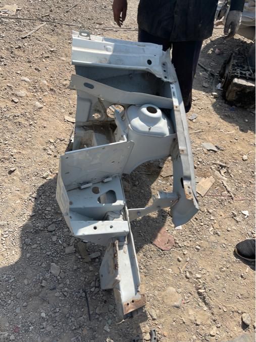 شاسی جلو گلگیر عقب ساندروالنود|قطعات یدکی و لوازم جانبی|تهران, شهرک رضویه|دیوار