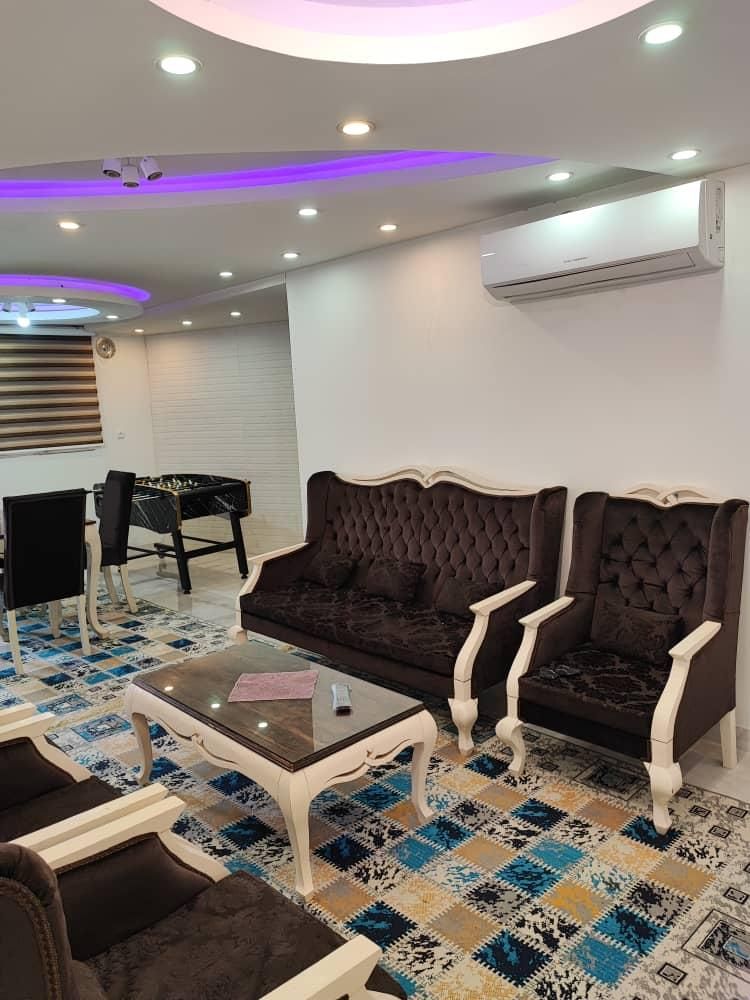 اجاره ویلا استخردار شیک داخل شهر رشت|اجارهٔ کوتاه‌مدت ویلا و باغ|رشت, نامجو|دیوار