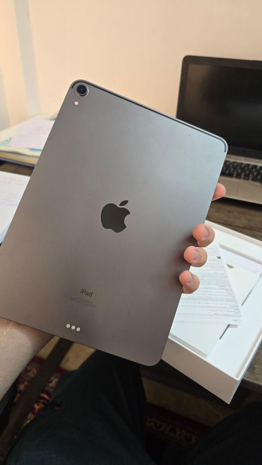 iPad Pro 2018 نیازمند تعمیر|تبلت|کرج, جهان‌شهر|دیوار
