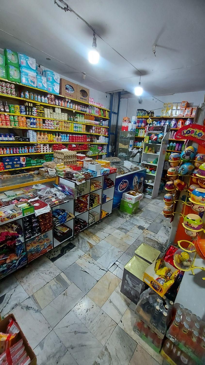 بیا سوپرمارکت بگیر با ۳۰ سال سابقه|اجارهٔ مغازه و غرفه|تهران, استخر|دیوار