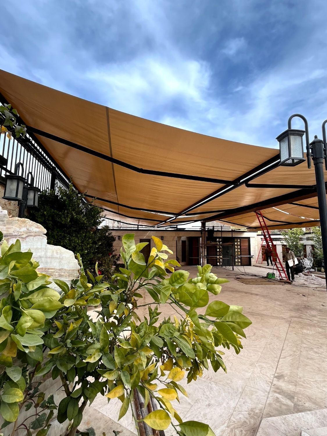 سایبان بازویی زنجیری و بکسلی برقی|خدمات پیشه و مهارت|کاشان, کشاورز|دیوار