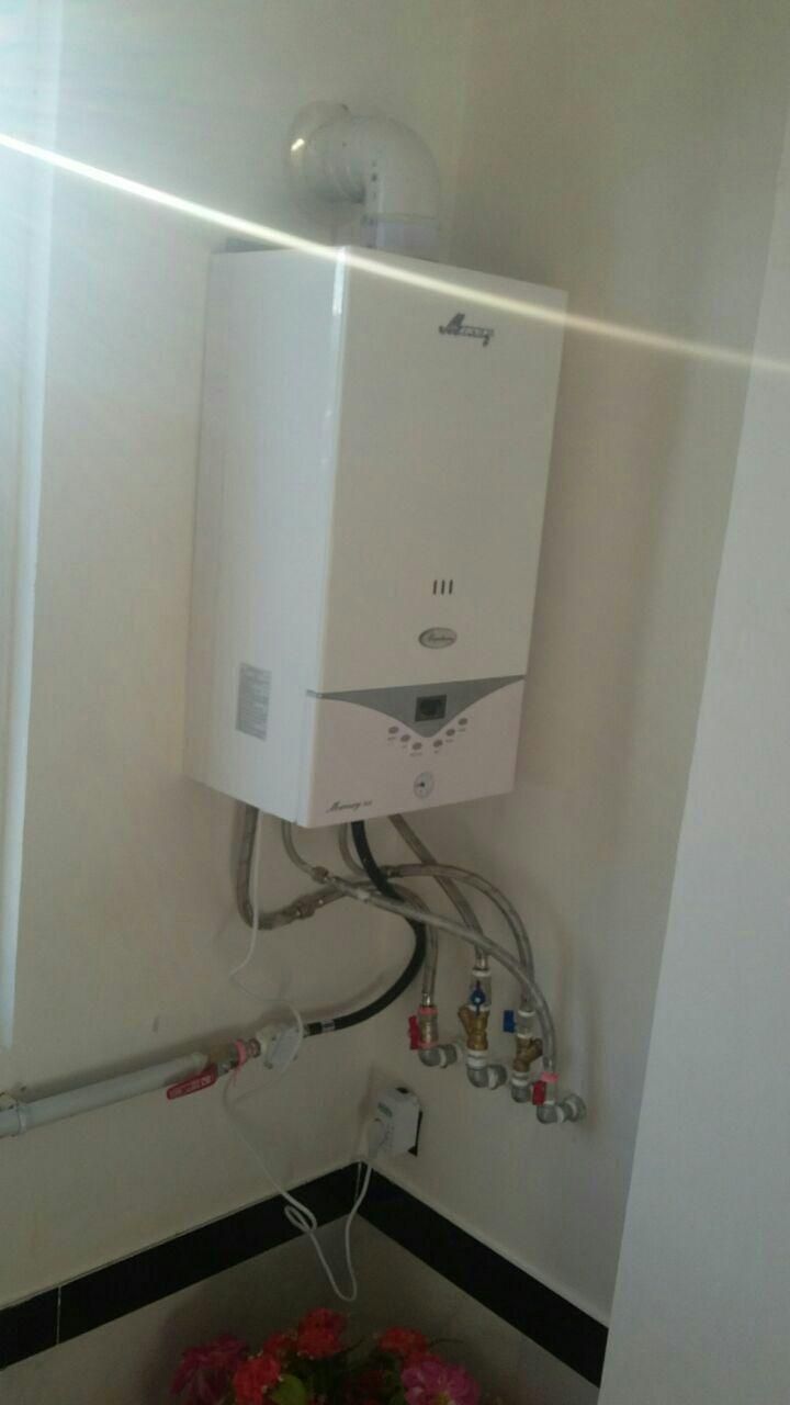 تعمیرات تخصصی آبگرمکن پکیج|خدمات پیشه و مهارت|نجف‌آباد, قدس|دیوار