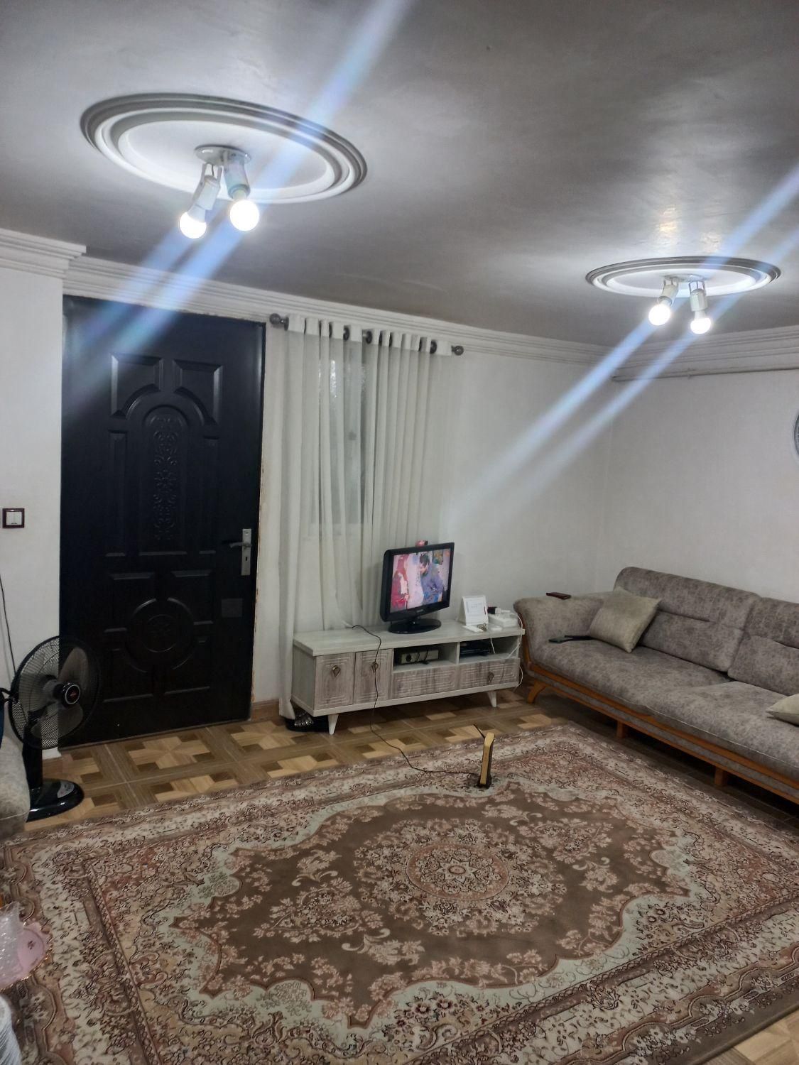 فروش آپارتمان ۶۰ متری  پارکینگ در حمیدیان|فروش آپارتمان|رشت, حمیدیان|دیوار