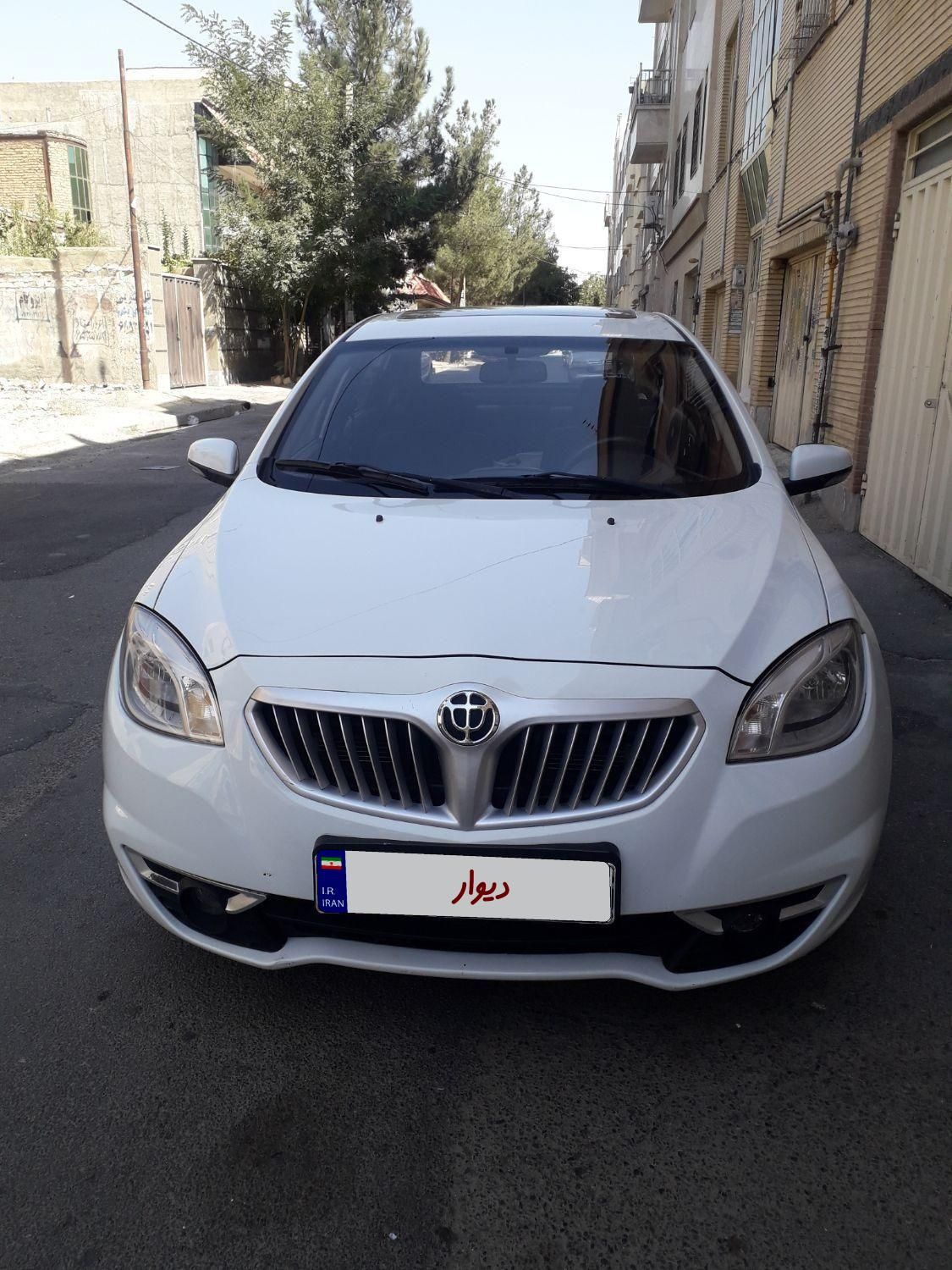 برلیانس H330 اتوماتیک 1500cc، مدل ۱۳۹۶|سواری و وانت|تهران, خانی‌آباد|دیوار