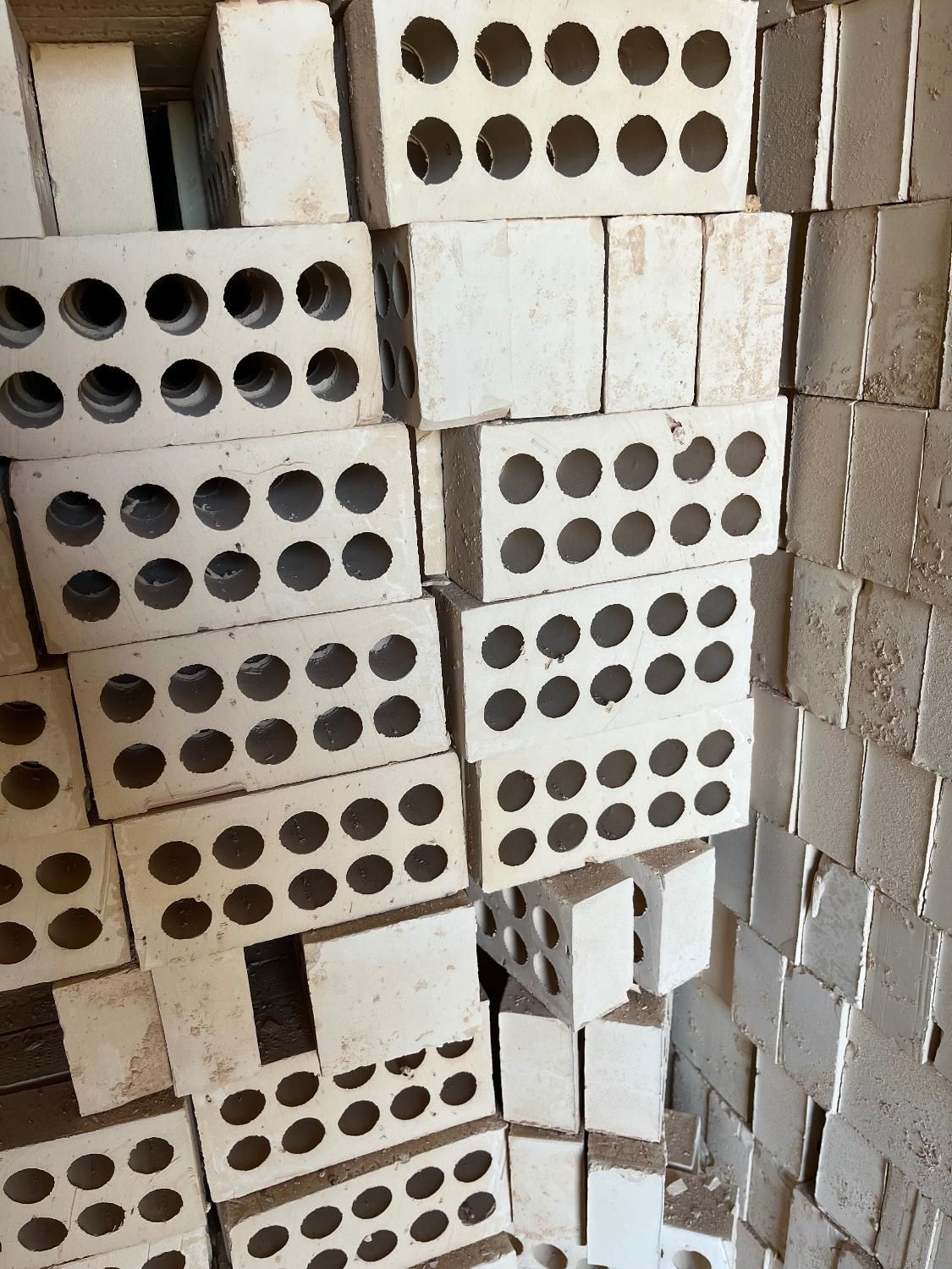 آجر ده سوراخه دامغان|مصالح و تجهیزات ساختمان|گرگان, |دیوار