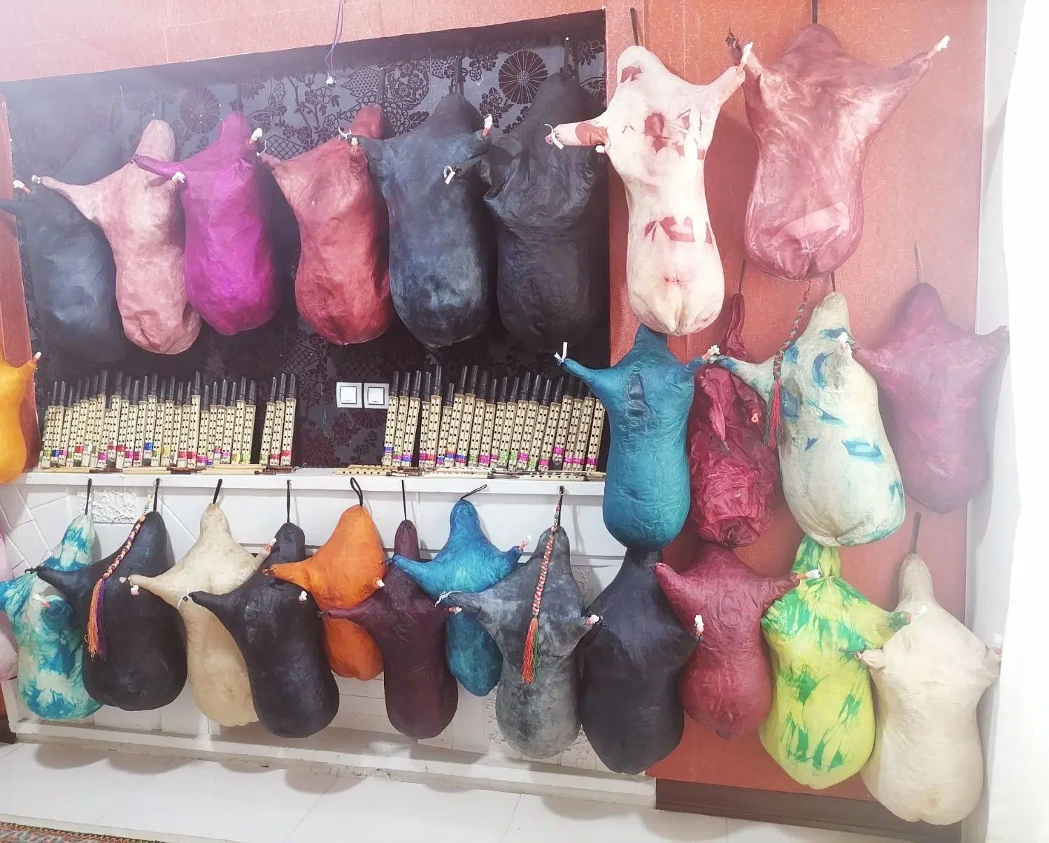 ابودان نی انبان شرطین|سازهای بادی|آبادان, |دیوار