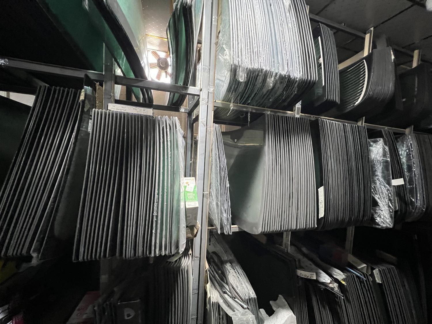 شیشه جلو عقب درب اریو زوتی زانتیا مگان سانتافه|قطعات یدکی و لوازم جانبی|تهران, یاخجی آباد|دیوار