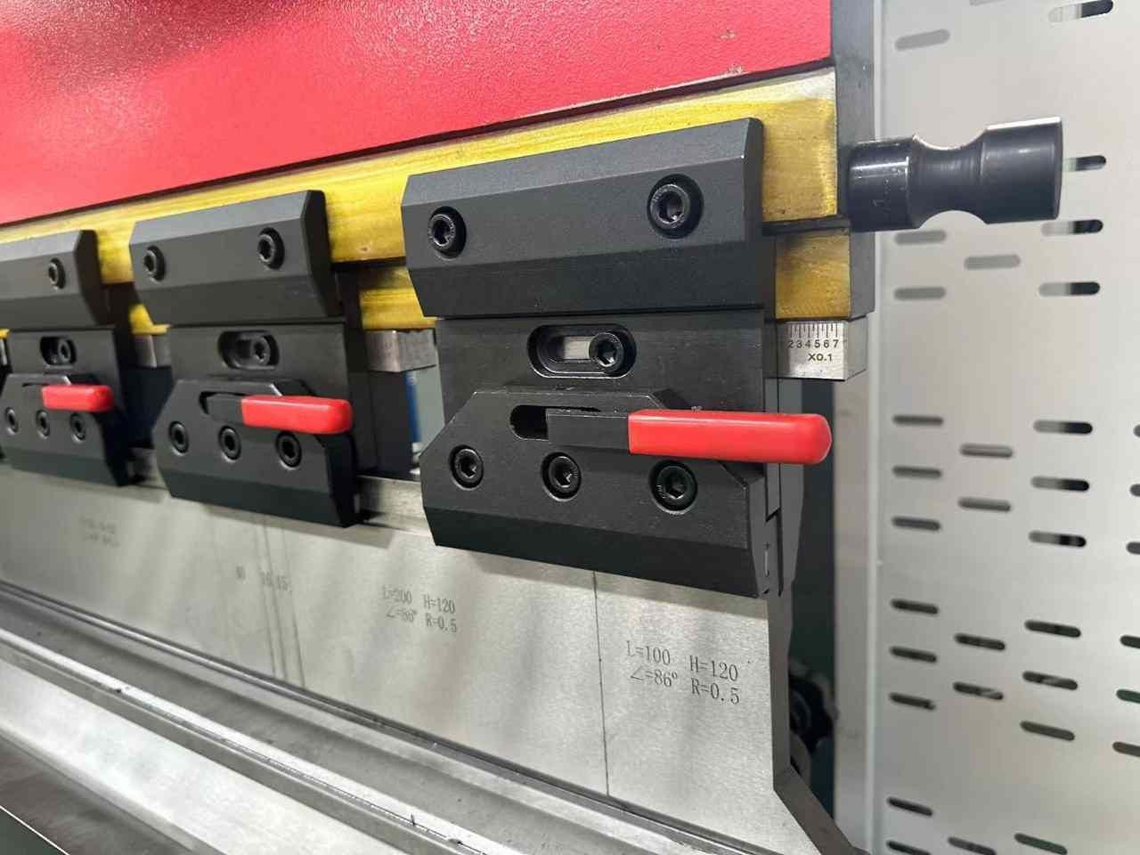 پرس برک|ماشین‌آلات صنعتی|تهران, پامنار|دیوار